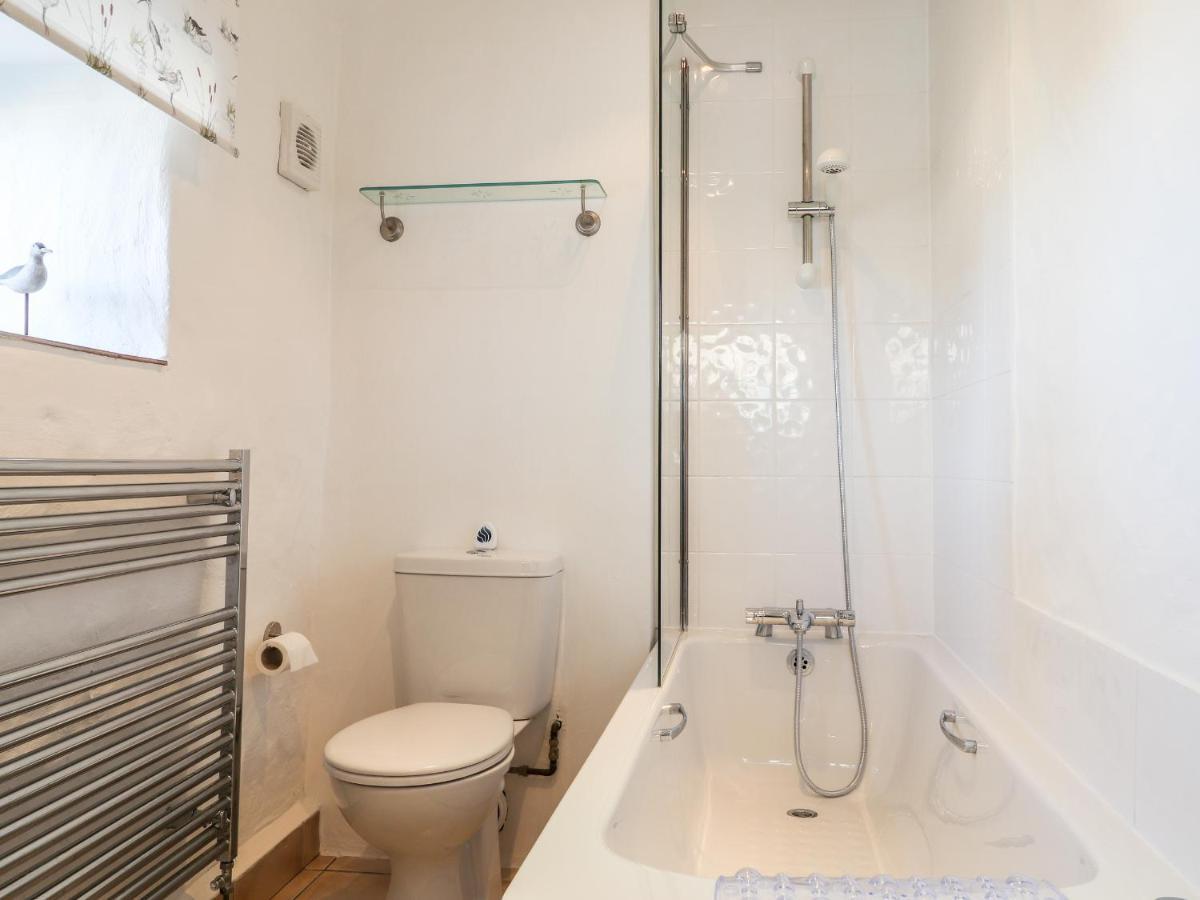 Middle Cottage Newport  Ngoại thất bức ảnh